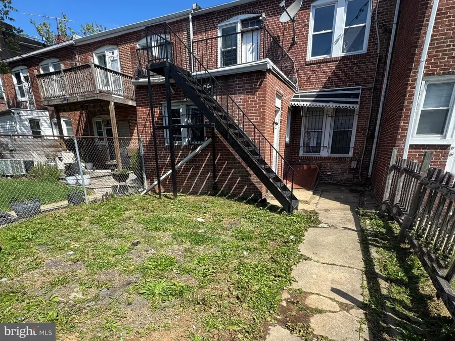 1805 E 33rd St, Baltimore, MD 21218 - #3