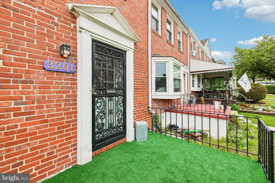 3201 Dorithan Rd, Baltimore, MD 21215 - #3