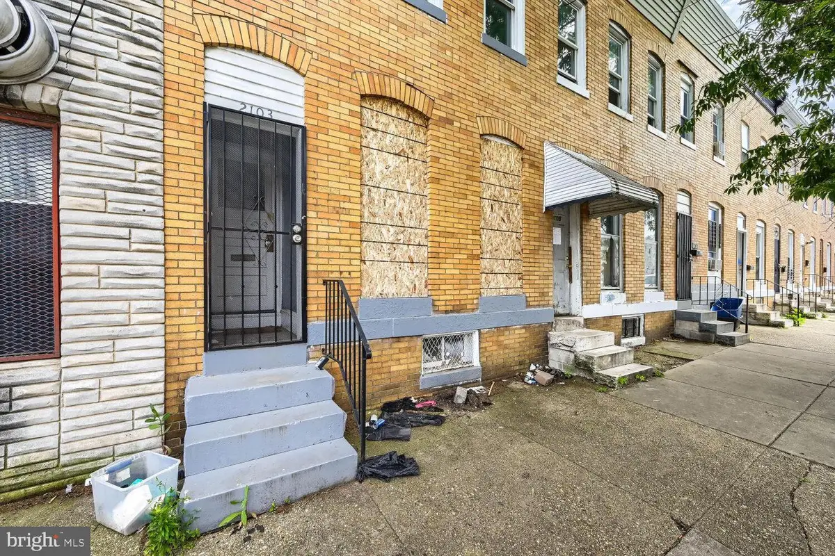 2103 Eagle St, Baltimore, MD 21223 - #1