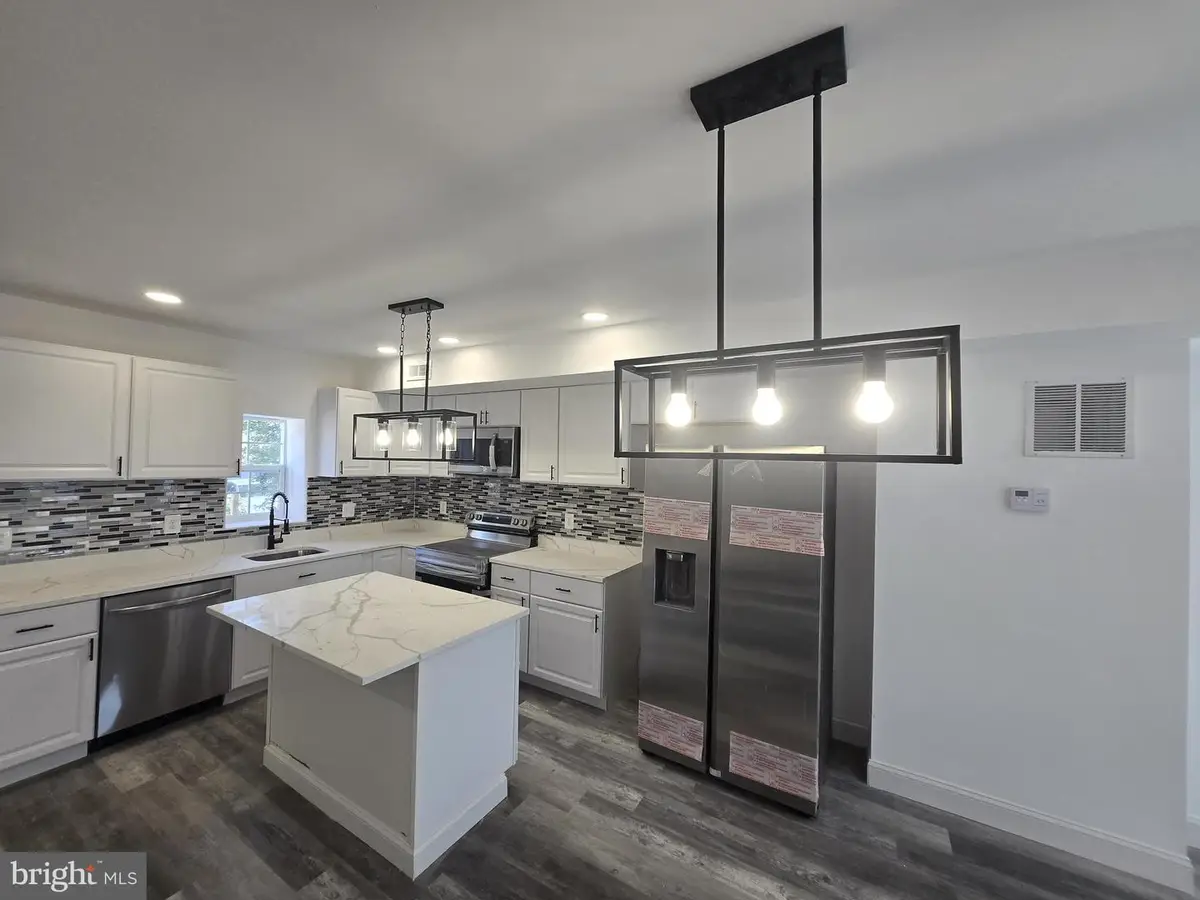 2500 W Franklin St, Baltimore, MD 21223 - #1