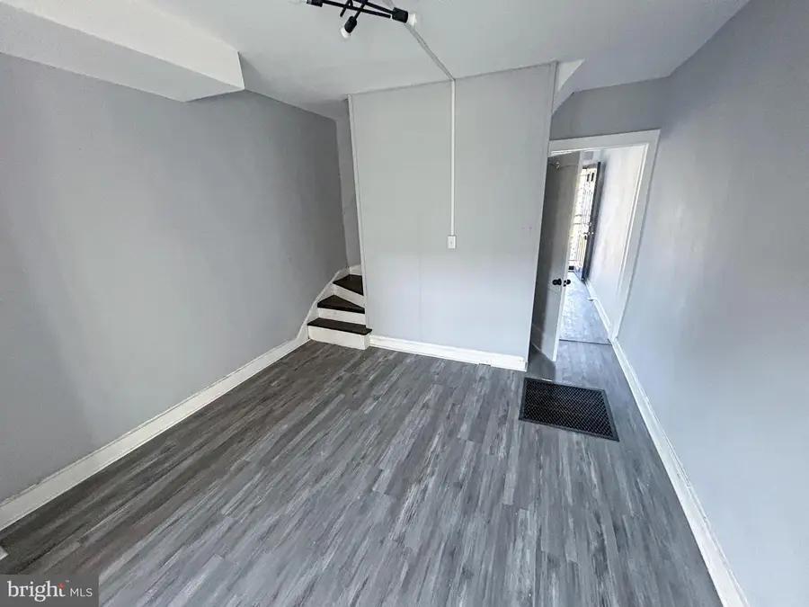 1531 N Woodyear St, Baltimore, MD 21217 - #3