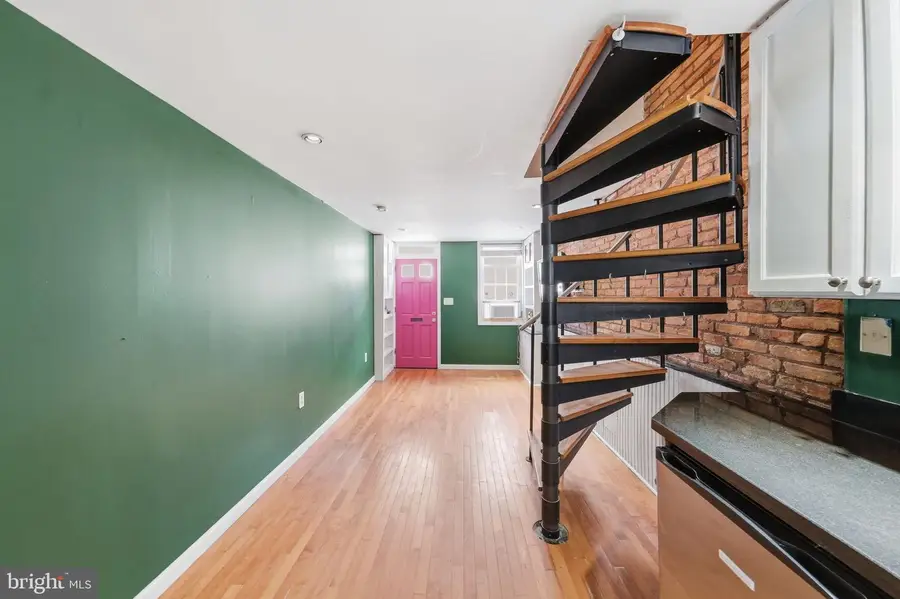 708 S Durham St, Baltimore, MD 21231 - #3