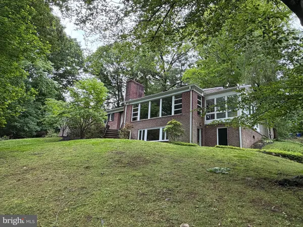 2215 Cross Country Blvd, BALTIMORE, MD 21209