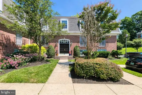 331 Homeland Sway #3b, BALTIMORE, MD 21212