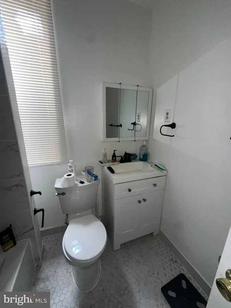 1112 N Carrollton Ave, Baltimore, MD 21217 - #3