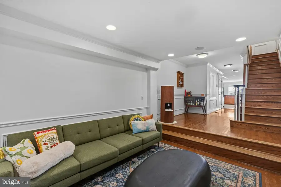1933 Fleet St, Baltimore, MD 21231 - #2