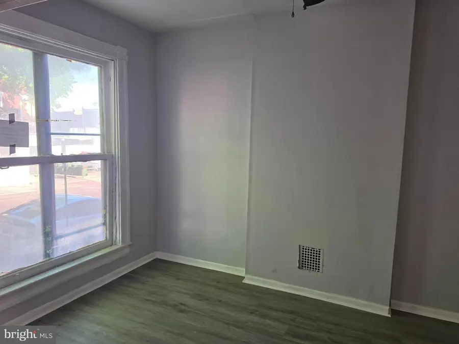 606 N Ashburton St, Baltimore, MD 21216 - #2
