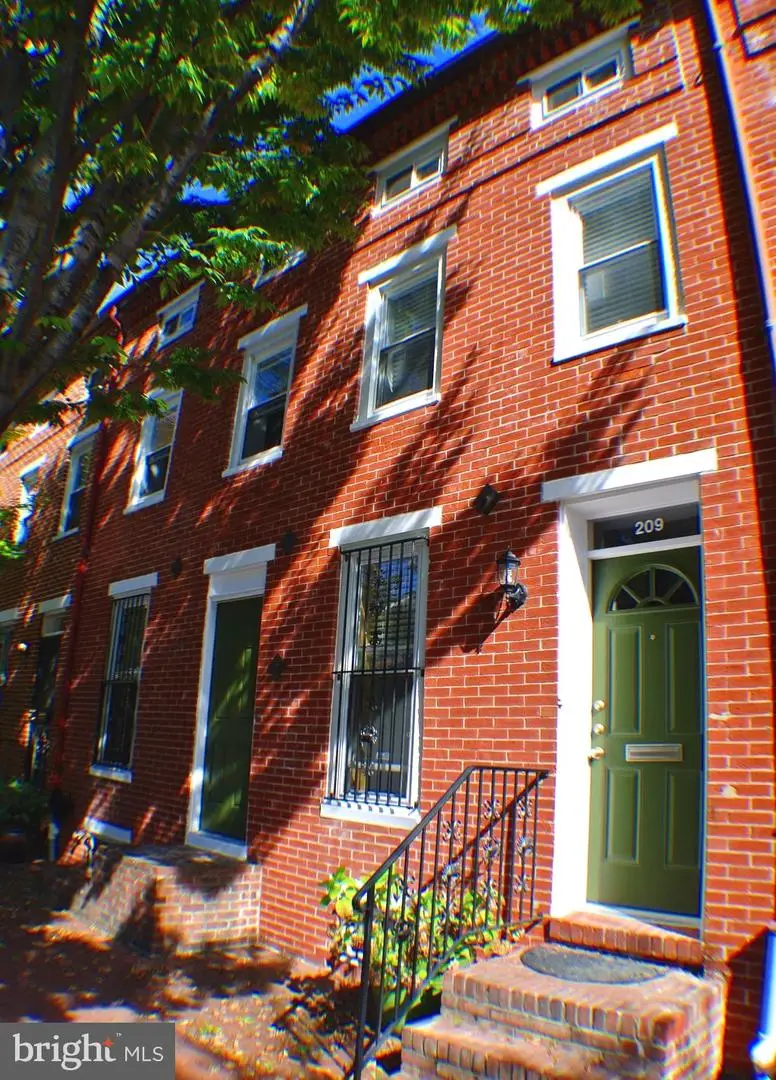 207 Scott St, Baltimore, MD 21230 - #1