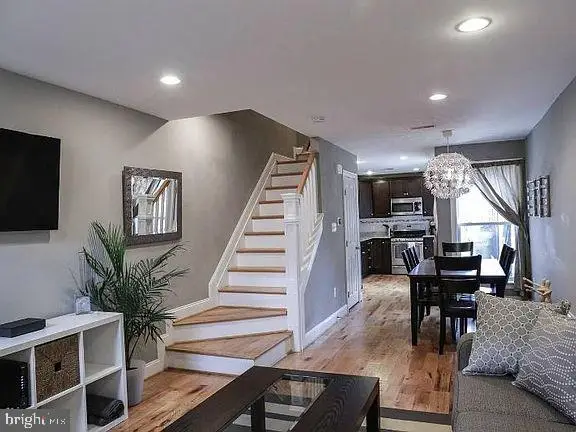 325 S Regester St, BALTIMORE, MD 21231