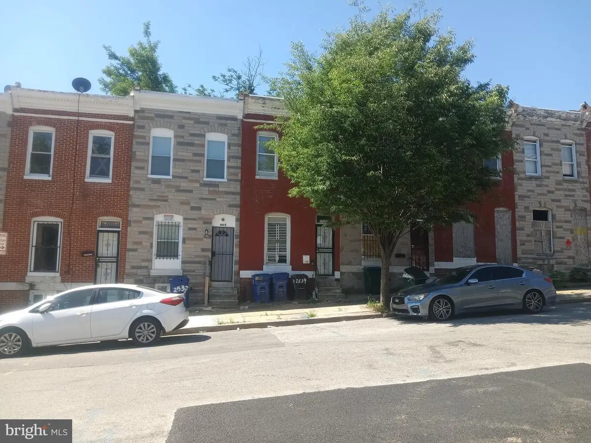 2539 Hollins St, Baltimore, MD 21223 - #1