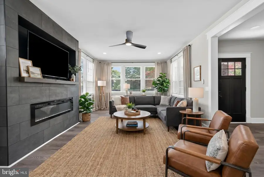 3405 Parkside Dr, Baltimore, MD 21214 - #3
