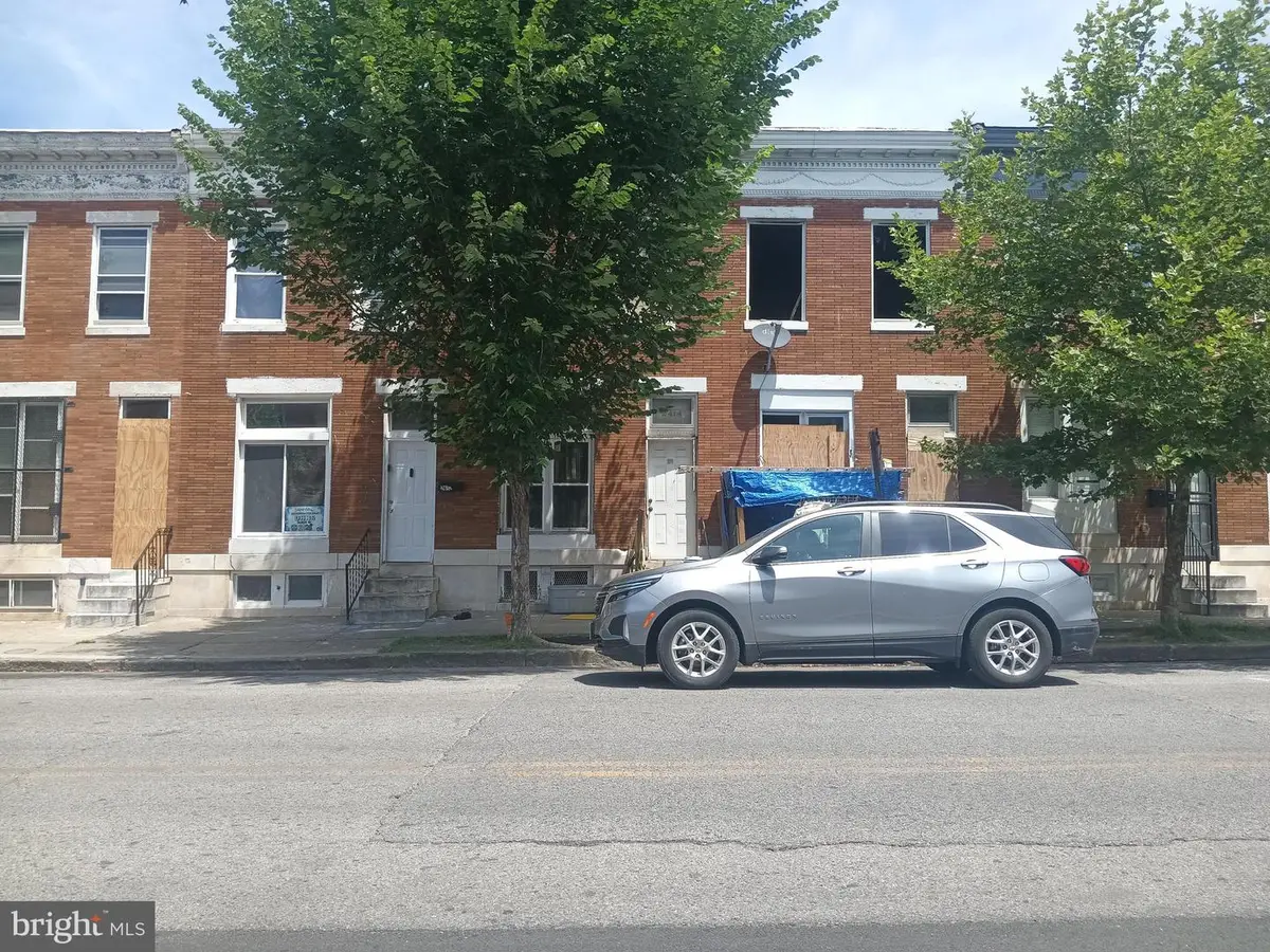 2414 E Oliver St, Baltimore, MD 21213 - #1