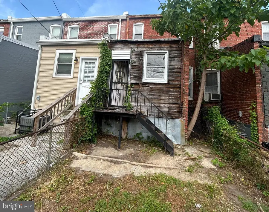 1221 N Decker Ave, Baltimore, MD 21213 - #3