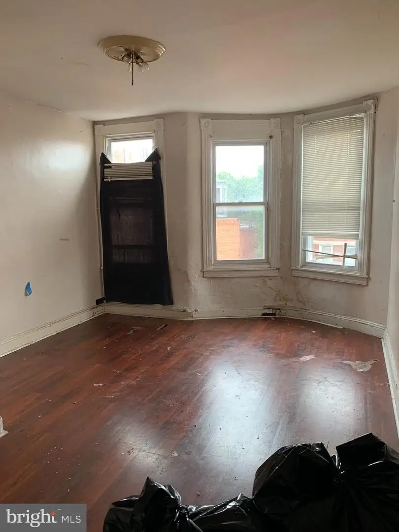 1826 Appleton St, Baltimore, MD 21217 - #2