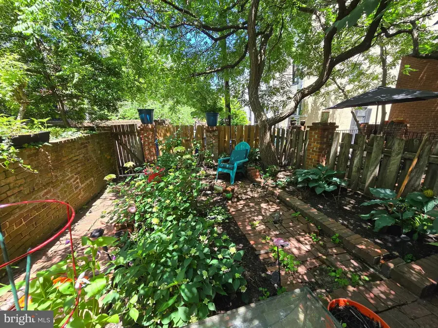 122 W Lanvale St, Baltimore, MD 21217 - #2