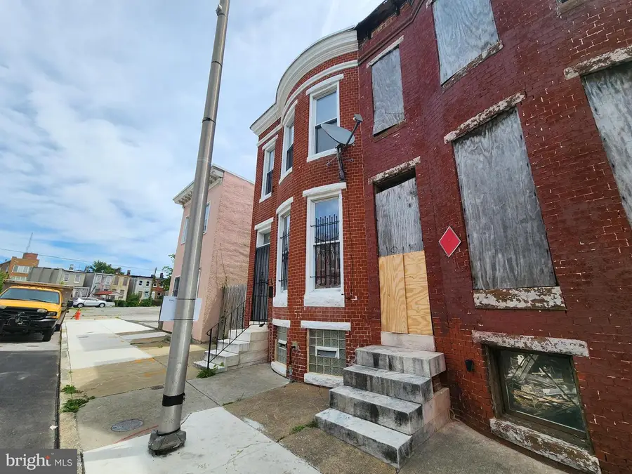 1813 Aiken St, Baltimore, MD 21213 - #3