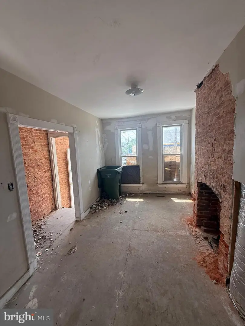601 S Bentalou St, Baltimore, MD 21223 - #3