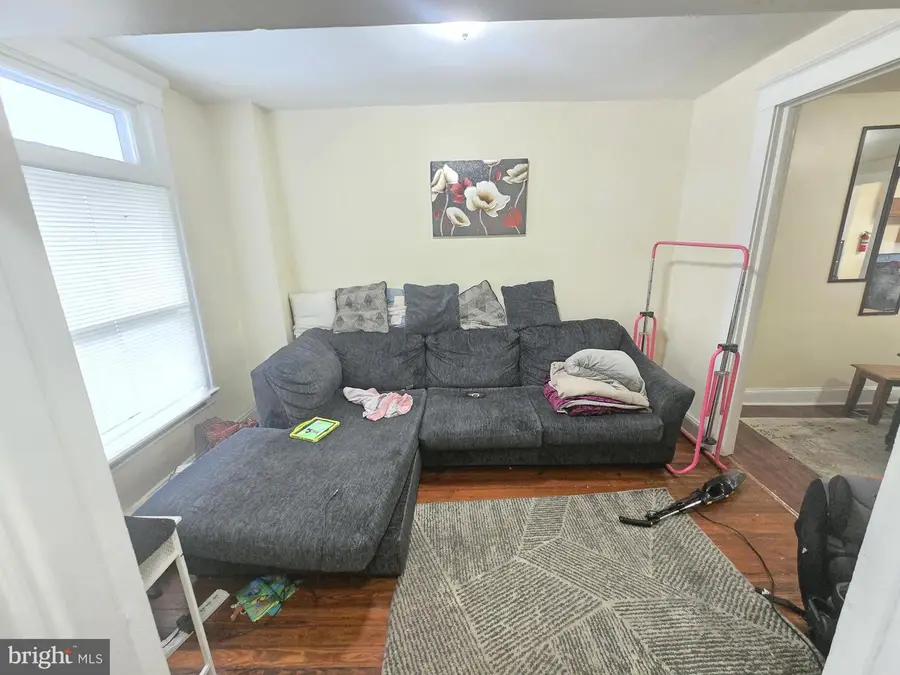 637 E 29th St, Baltimore, MD 21218 - #3