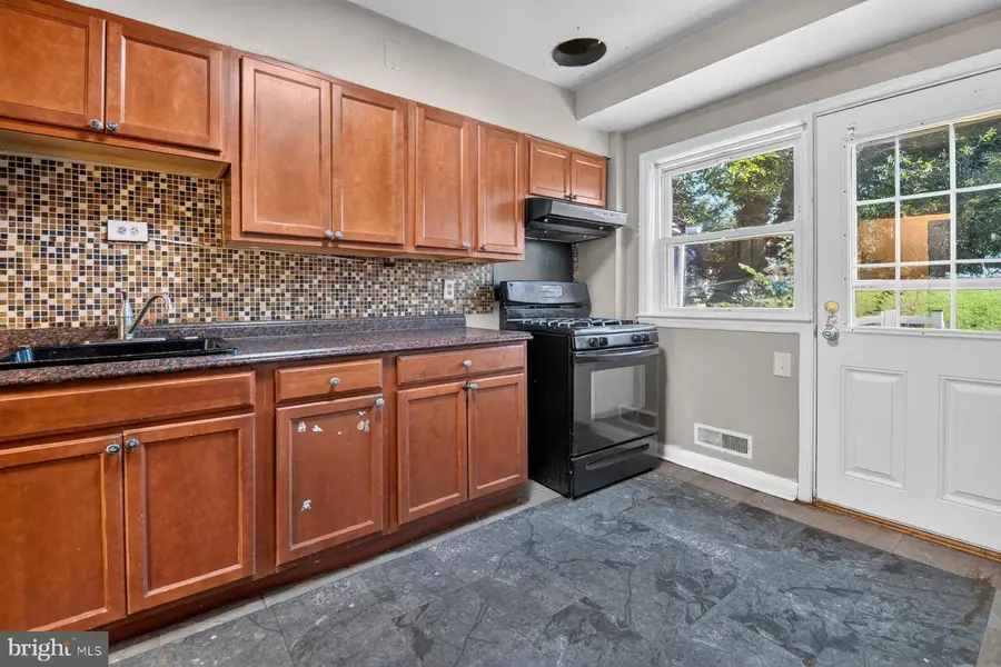 1624 Hartsdale Rd, Baltimore, MD 21239 - #2