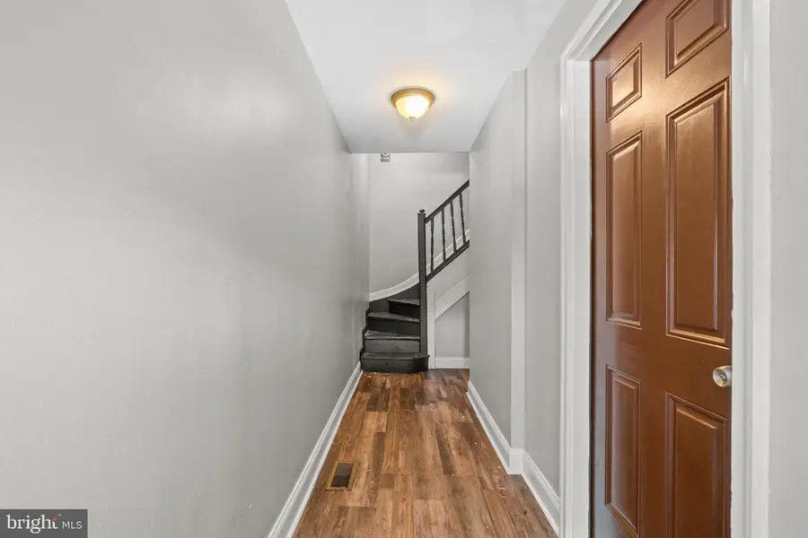 2405 Barclay St, Baltimore, MD 21218 - #3