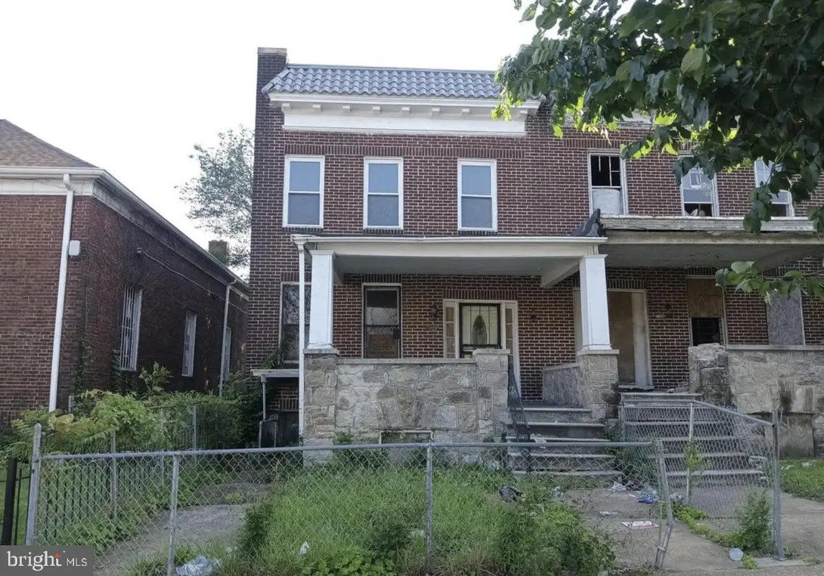 2324 Reisterstown Rd, Baltimore, MD 21217 - #1