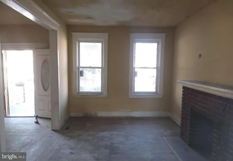 2324 Reisterstown Rd, Baltimore, MD 21217 - #3