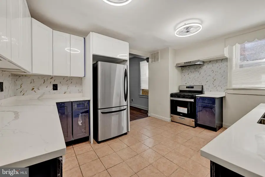 3827 Park Heights Ave #1, Baltimore, MD 21215 - #2