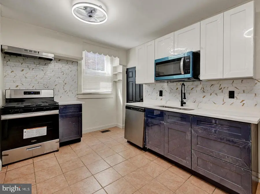 3827 Park Heights Ave #1, Baltimore, MD 21215 - #3