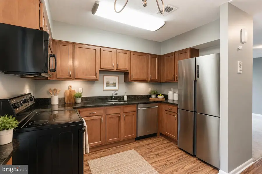 6711 Park Heights Ave #410, Baltimore, MD 21215 - #3