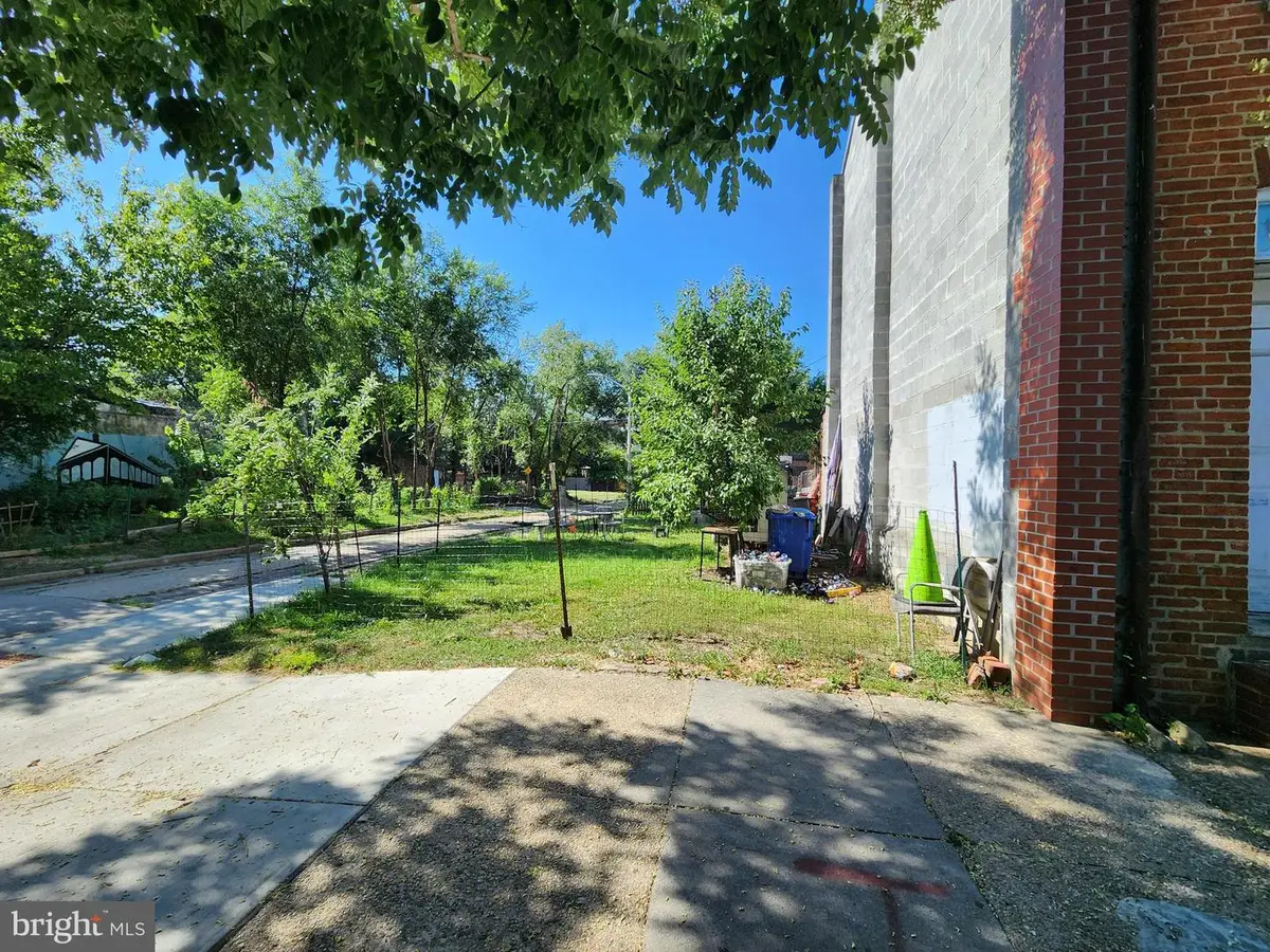 1019 W Lombard St, Baltimore, MD 21223 - #1