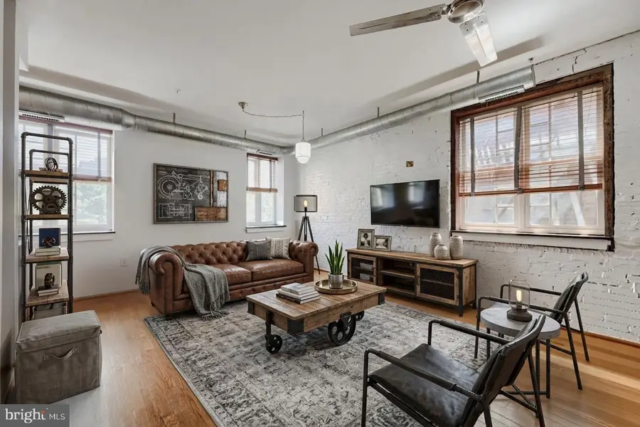 104 W Madison St #9, Baltimore, MD 21201 - #2
