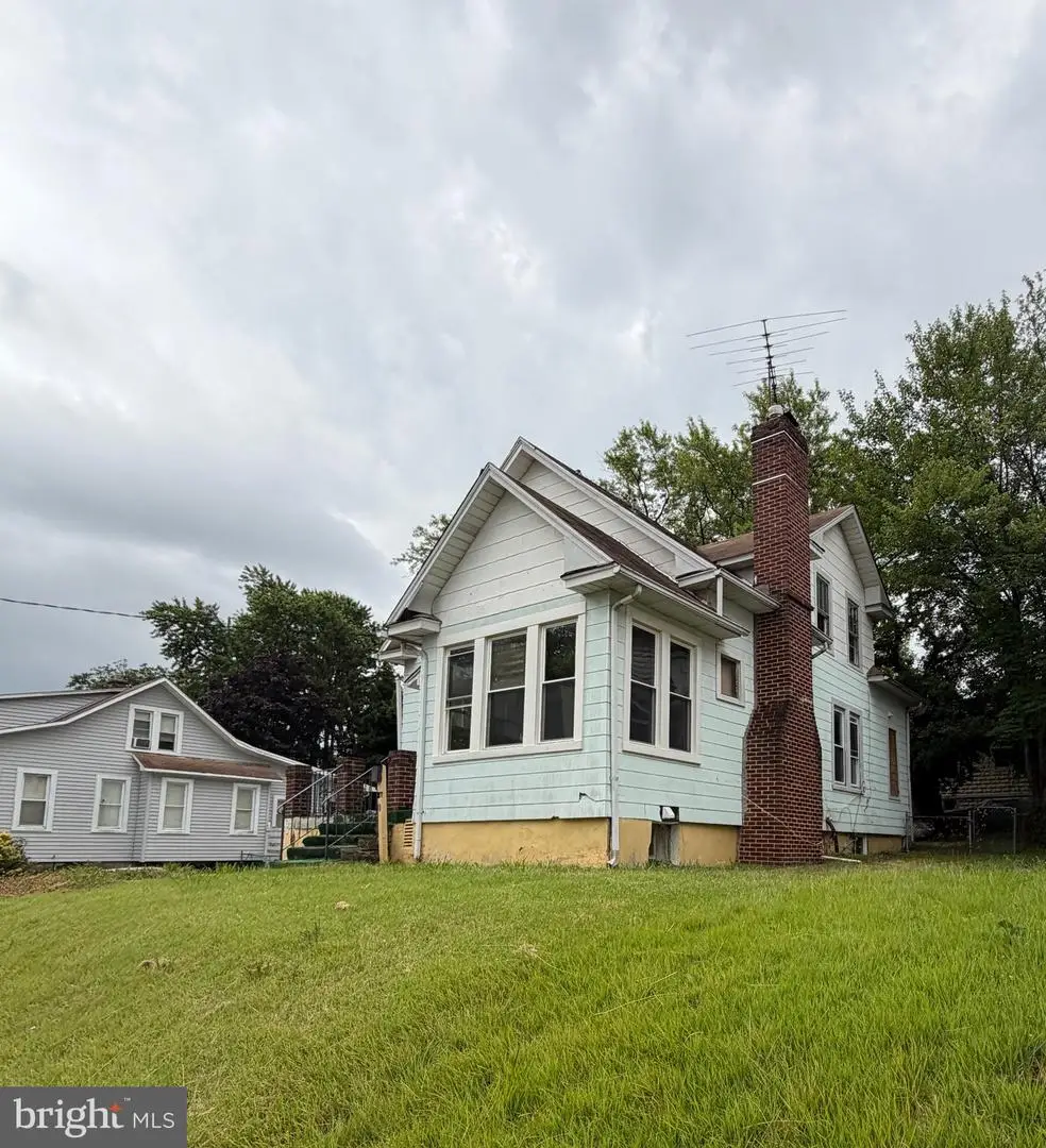 4013 Parkwood Ave, Baltimore, MD 21206 - #1