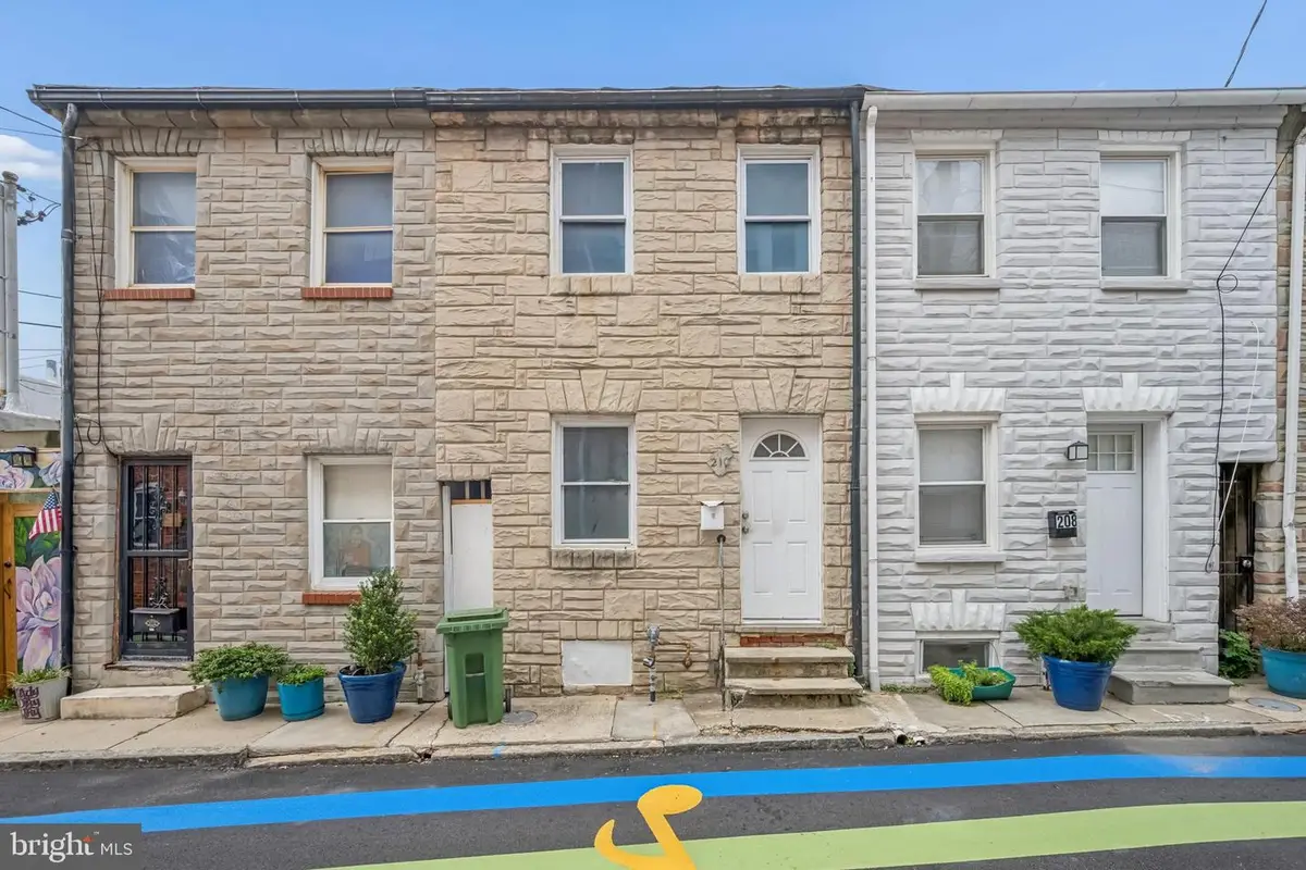 210 S Durham St, Baltimore, MD 21231 - #1