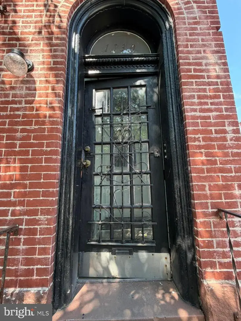 1730 N Caroline St, Baltimore, MD 21213 - #2
