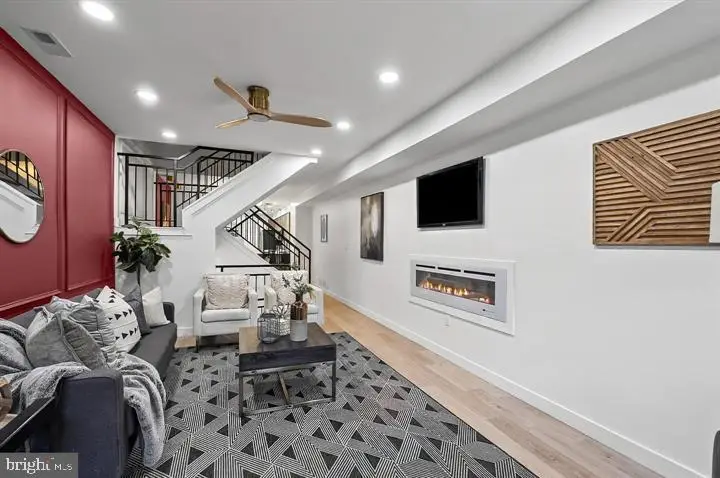 1809 N. Milton, Baltimore, MD 21213 - #1