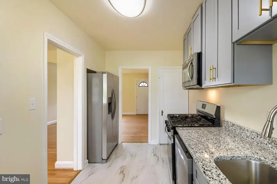 220 N Edgewood St, Baltimore, MD 21229 - #2