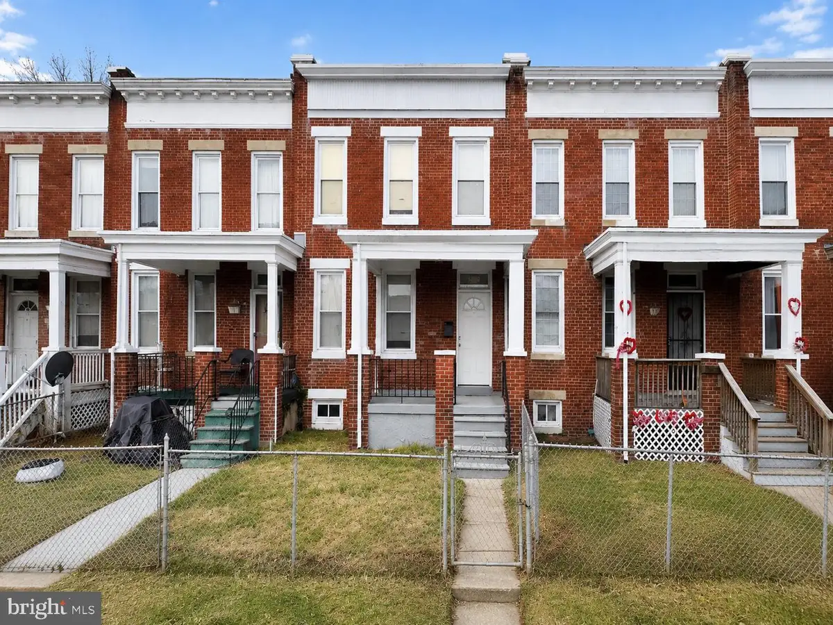 704 N Edgewood St, Baltimore, MD 21229 - #1