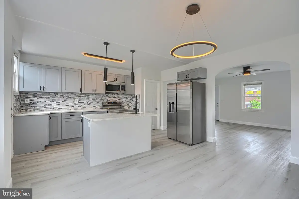 810 Mount Holly St, Baltimore, MD 21229 - #1