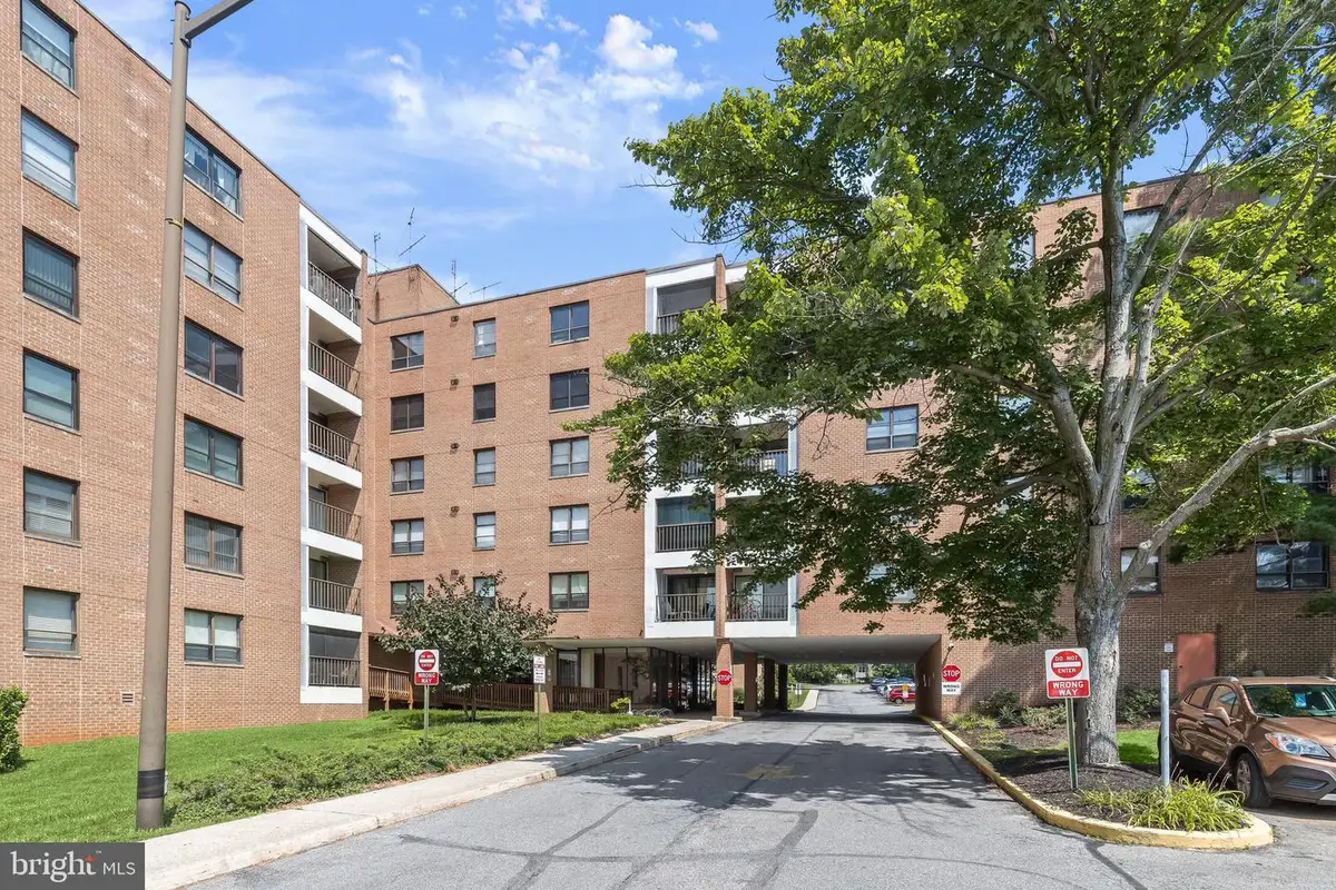 6317 Park Heights Ave #505, Baltimore, MD 21215 - #1