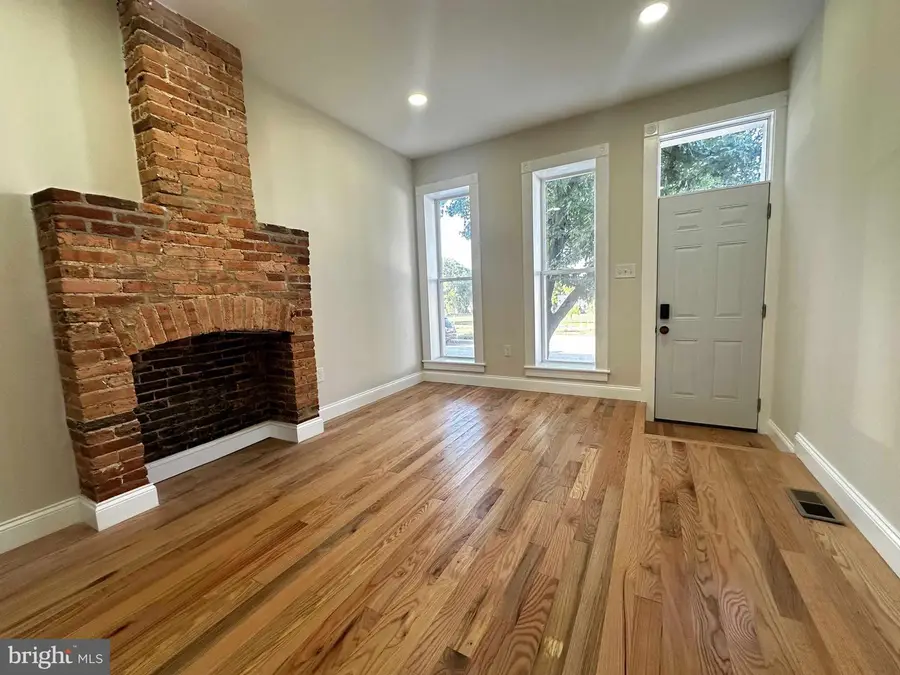 2625 Francis St, Baltimore, MD 21217 - #2