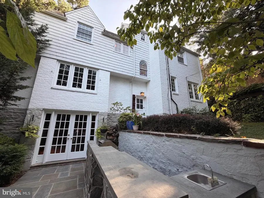 1111 Argonne Dr, Baltimore, MD 21218 - #2