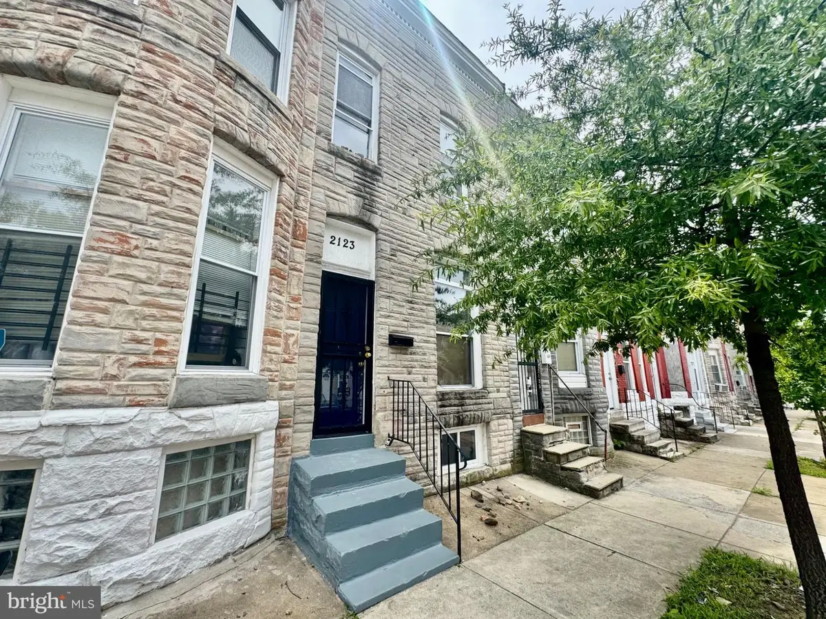 2123 Walbrook Ave, Baltimore, MD 21217 - #1
