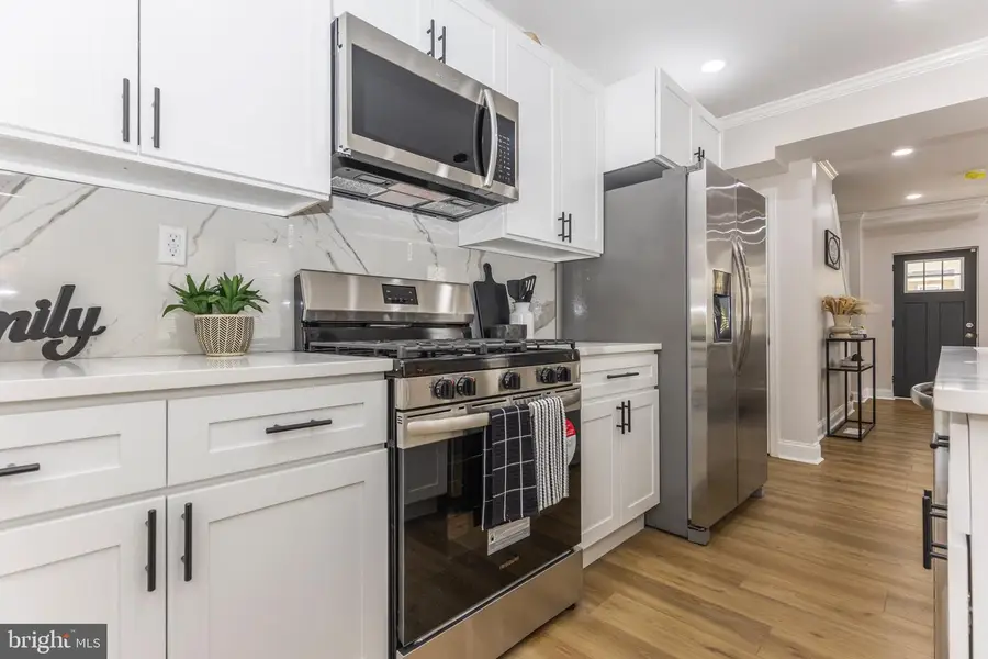 2412 Shirley Ave, Baltimore, MD 21215 - #2