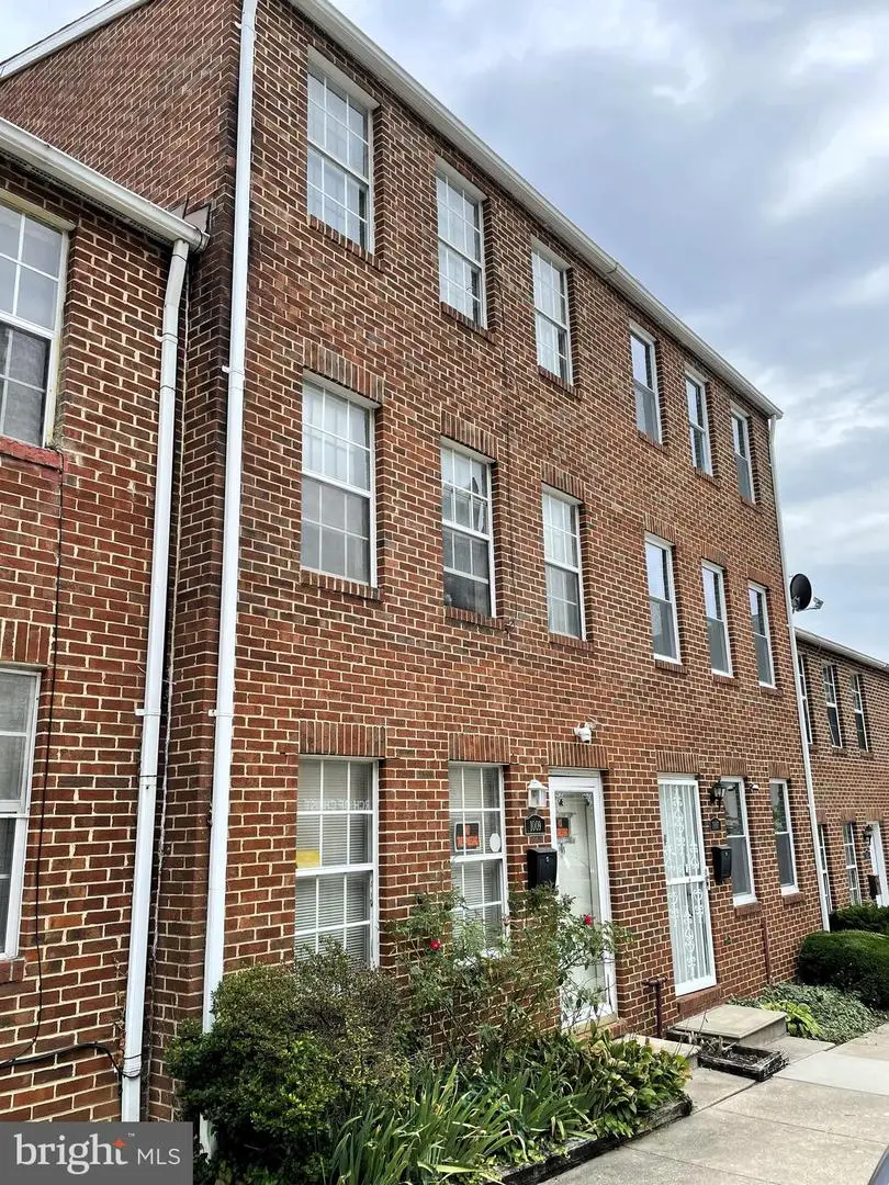1009 Somerset St, Baltimore, MD 21202 - #2