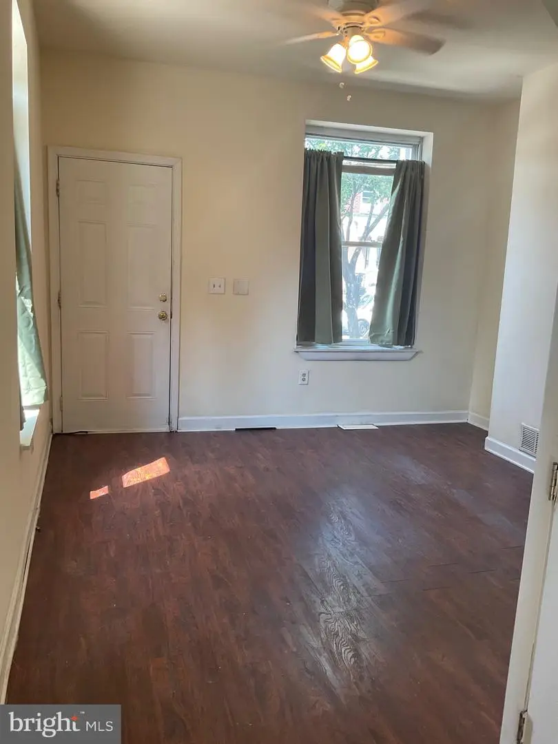 2525 Barclay St, Baltimore, MD 21218 - #2
