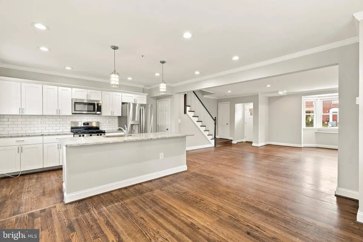 1518 Lochwood Rd, Baltimore, MD 21218 - #1