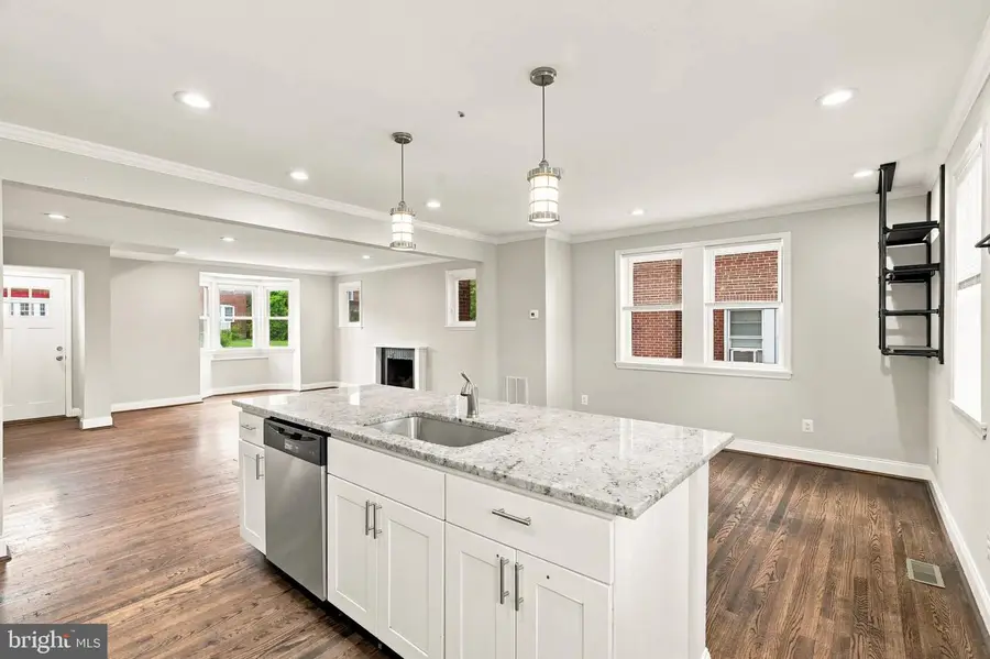 1518 Lochwood Rd, Baltimore, MD 21218 - #2