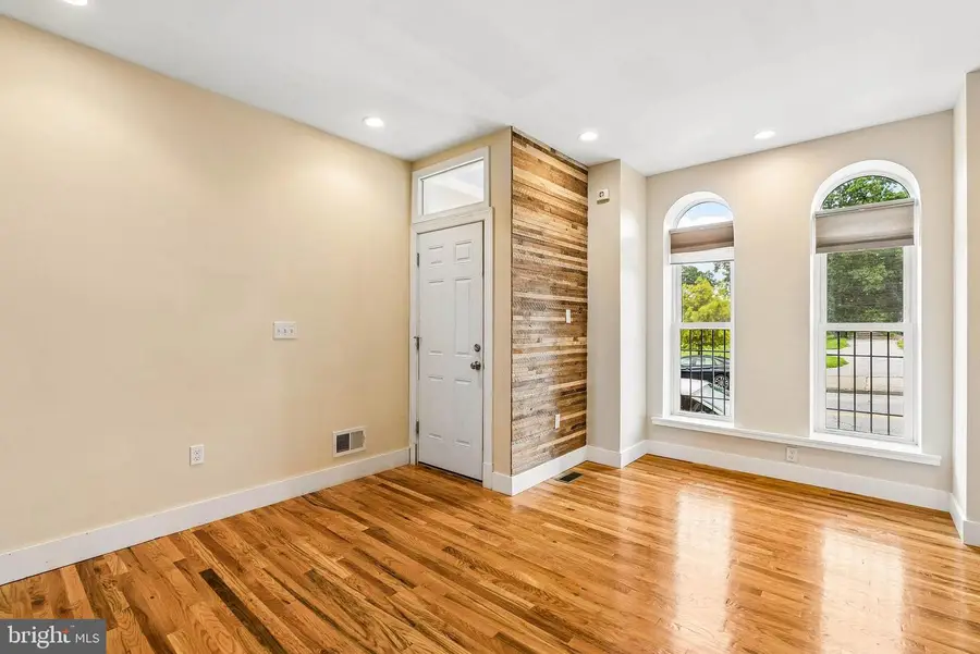 1339 N Patterson Park Ave, Baltimore, MD 21213 - #3