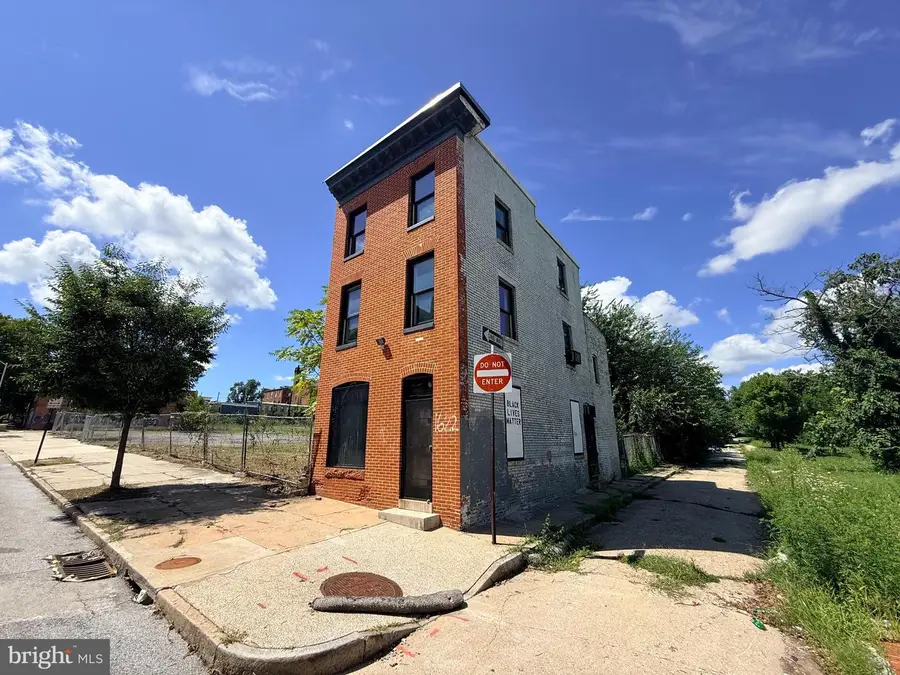 1622 W Baltimore St, Baltimore, MD 21223 - #2