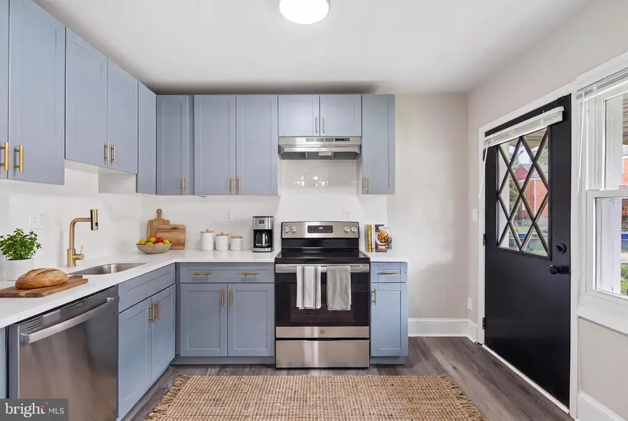 4035 Annellen Rd, Baltimore, MD 21215 - #3